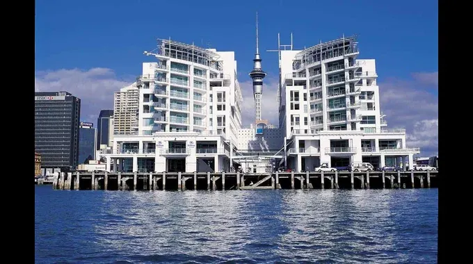 Facade Hotel Hilton Auckland