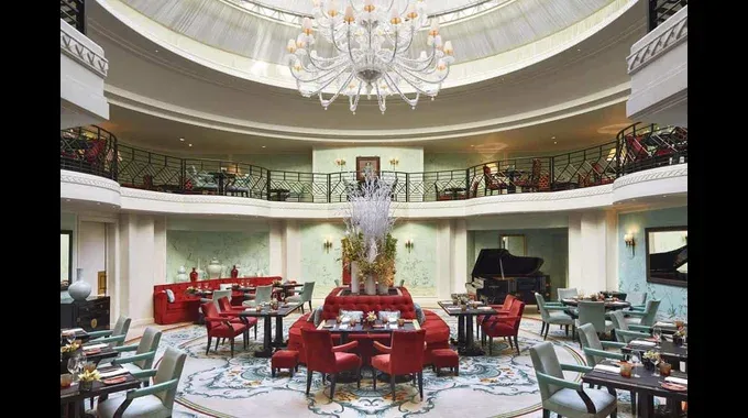 Restaurant Shangri La Paris