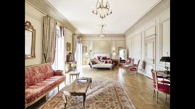 Suite Le Meurice 1024x769