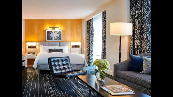 Suites Sofitelchicago