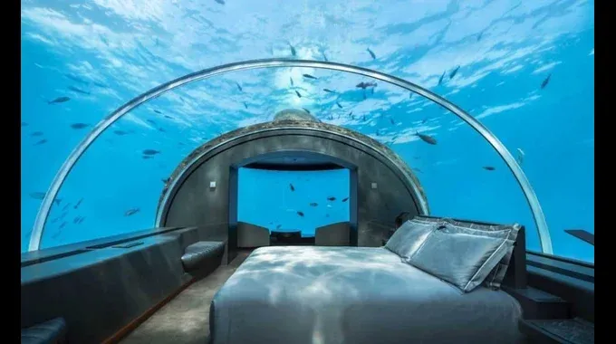The Muraka Undersea Room