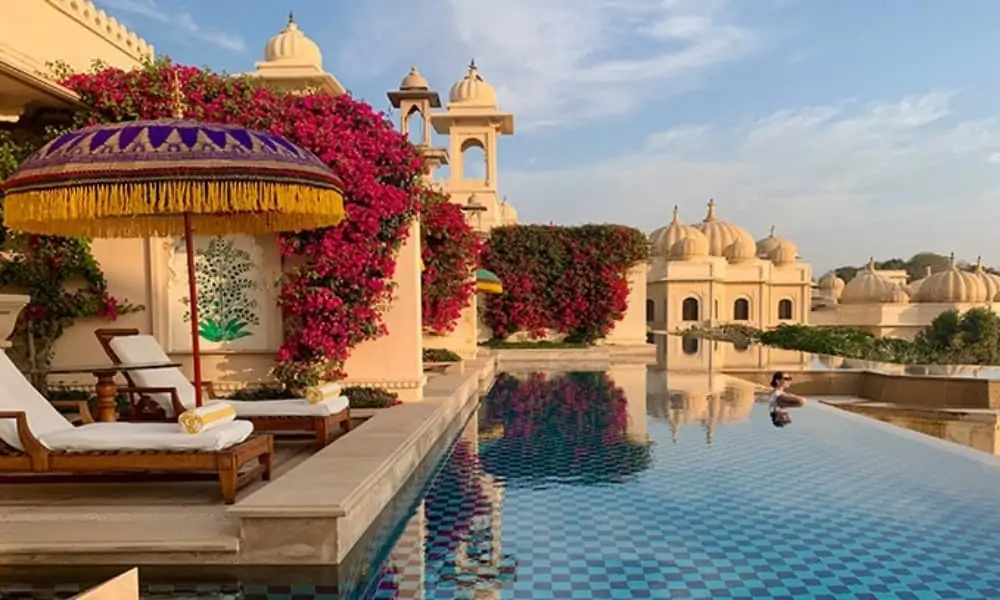 Pool and domes at The Oberoi Udaivilas, Udaipur