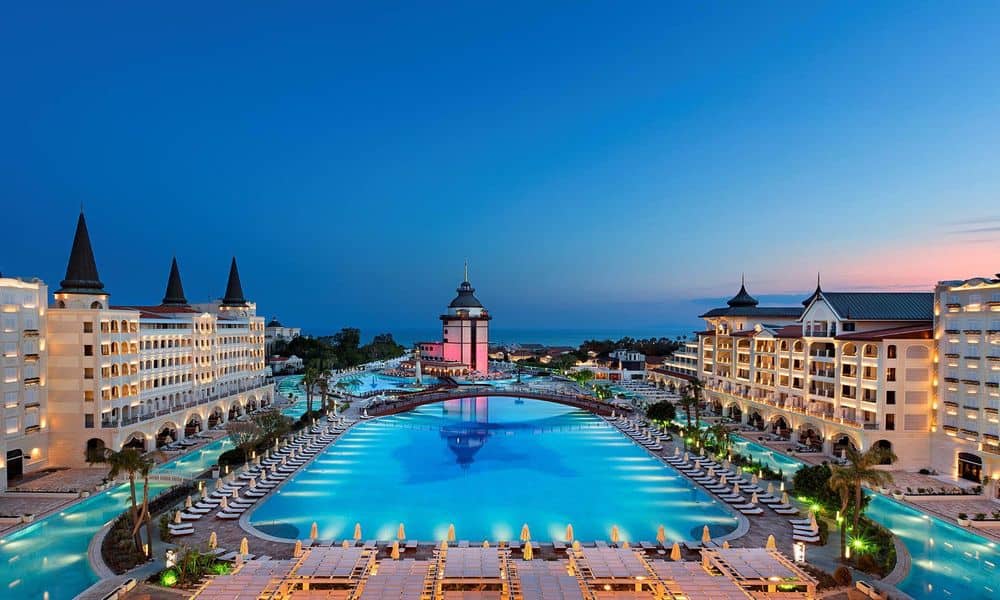 The main pool at Mardan Palace, Antalya, between its turreted wings